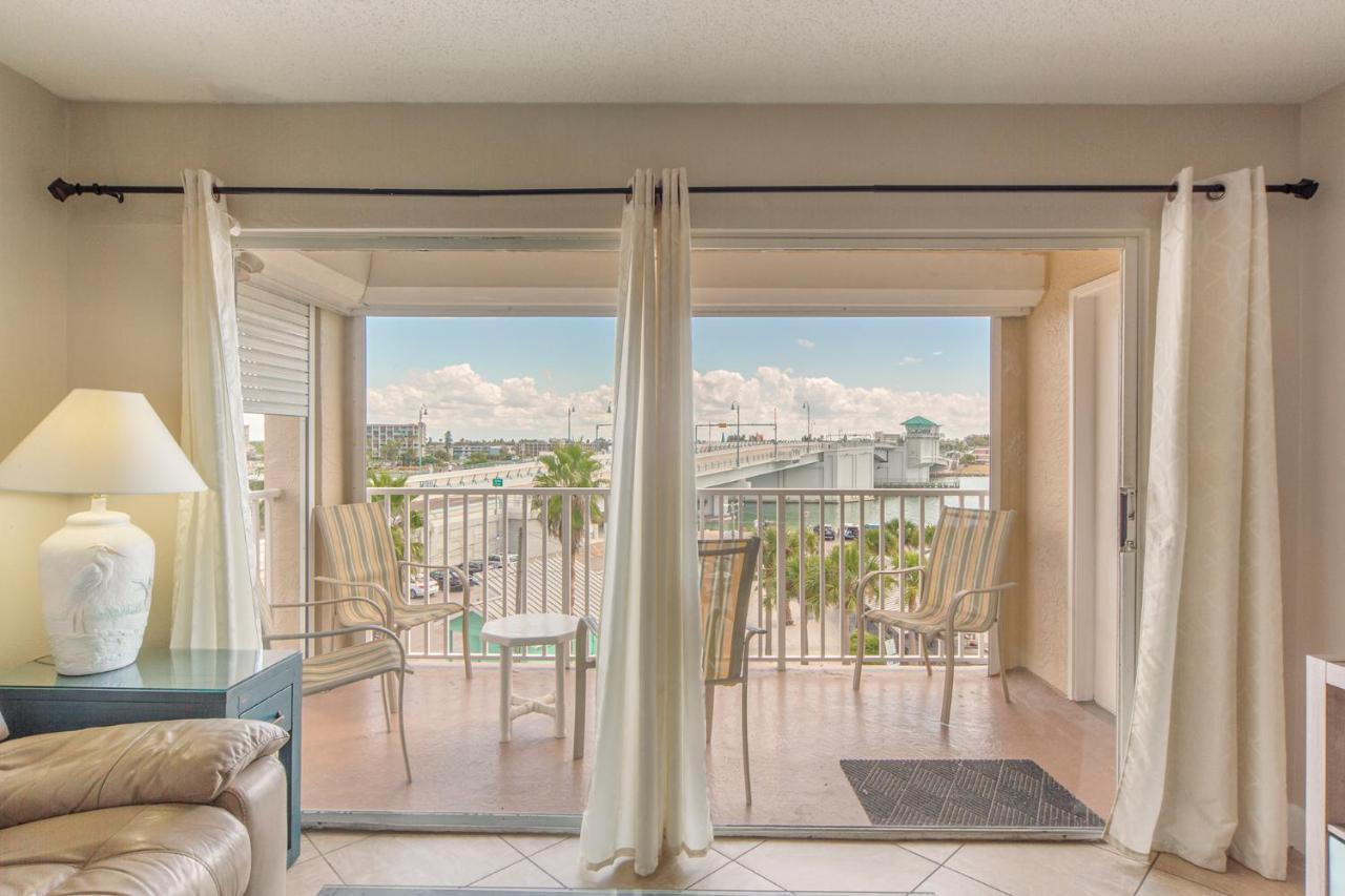 305 Beach Place Condos St. Pete Beach Ngoại thất bức ảnh